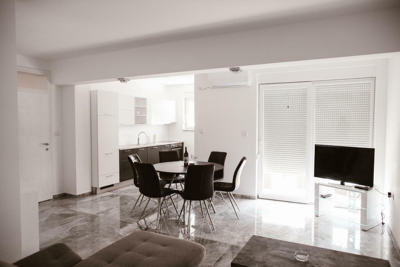 The Nikolic Suites - Villa Woegenstein Tribalj Esterno foto